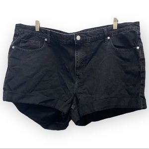 NWOT - Wild Fable Highest Rise Mom Shorts - Black/Grey Denim - Plus Size 24